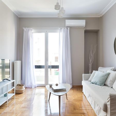 Urban Chic 1Bd Apartment In Hilton District By Upstreet Афины Экстерьер фото