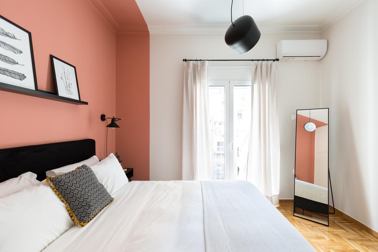 Urban Chic 1Bd Apartment In Hilton District By Upstreet Афины Экстерьер фото